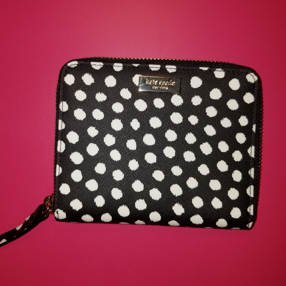NWT authentic kate spade zip around bifold wallet